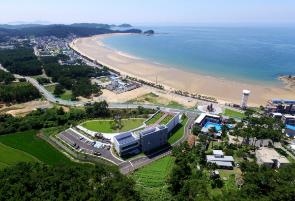 유류피해극복기념관 모습.