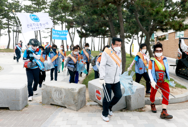 대천해수욕장 개장 앞두고 환경대청결행사