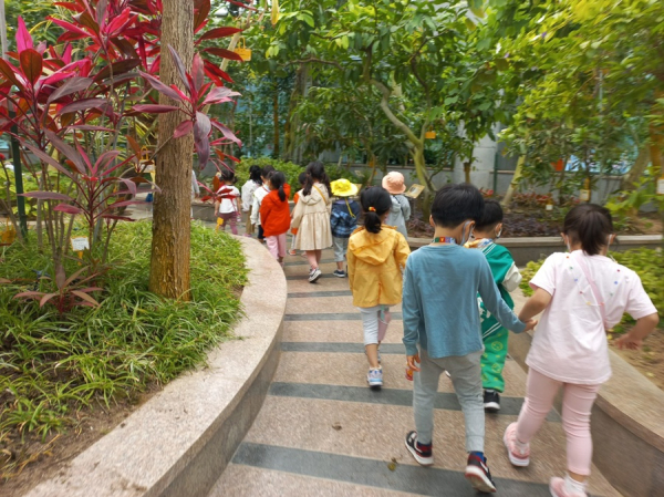 금강자연휴양림 숲해설 현장/충남도 제공