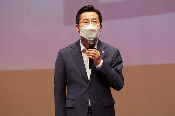 월례모임에 참석한 박경귀 아산시장