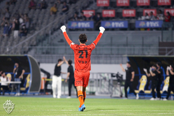 충남아산FC 경기 모습