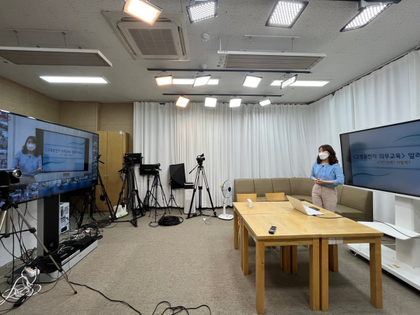 대전시 유성구‘스마트 경로당’어르신 맞춤형 교통안전교육 실시 모습