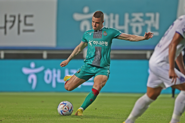 안양전 카이저 선수 모습