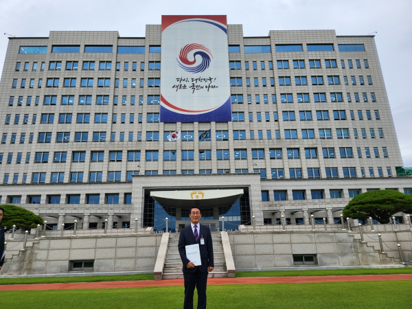 이용록 홍성군수, 대통령실 방문 모습