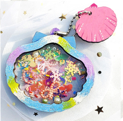 조개모양 가방고리 모습.