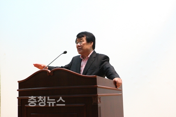 염홍철 전 대전시장 중부대 특강