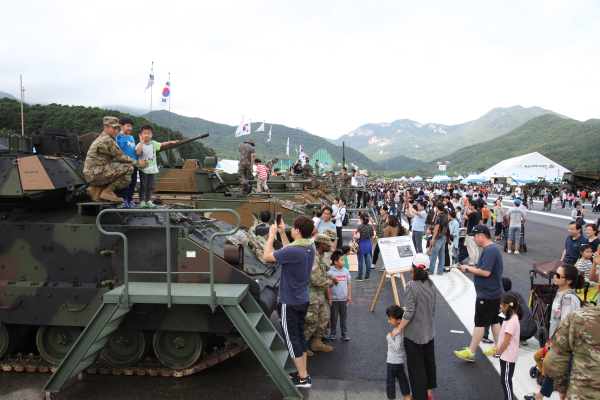 계룡군문화축제 모습