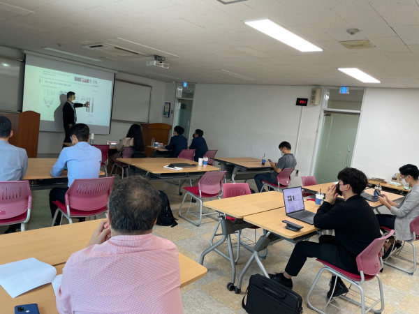 지난 26일, 창업보육센터가 멘토링데이 진행 모습
