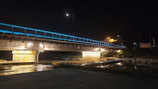 운산교가 경관조명 설치사업으로 사계절 주민쉼터로 탈바꿈했다