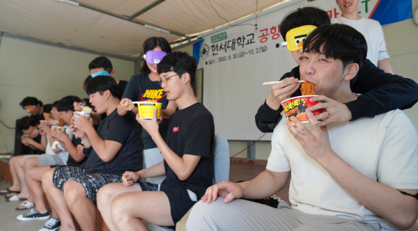 10월 1일 한서대 공항행정학과 학생들의 엠티 모습