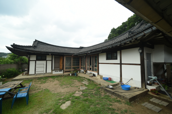 근대건조물지정 - 유구 창말뒤길 7 가옥