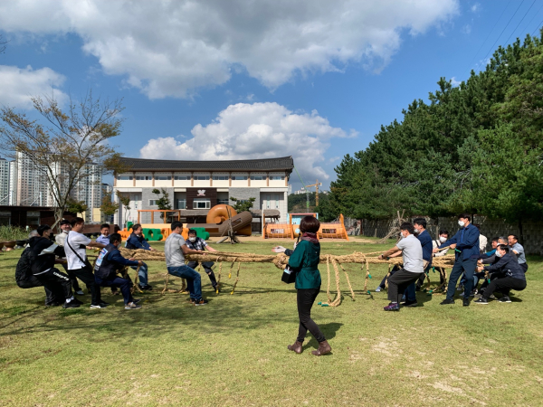 역사인문해설투어 (기지시줄다리기 미니체험)