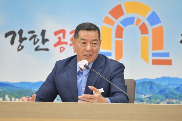 최원철 공주시장