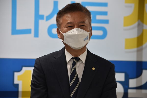 홍성국 국회의원