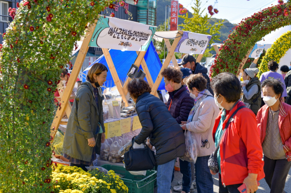 예산장터 삼국축제 이모저모