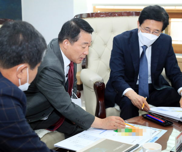 지난 20일 갑천누리실에서 열린 서구청-KT 간담회 장면