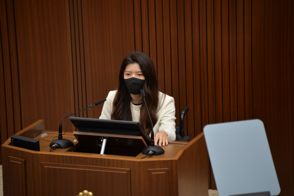 5분  발언하는 이소희 세종시의회 교육안전위원장