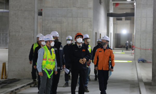 최용철 본부장, 공사장·요양원 현장 방문