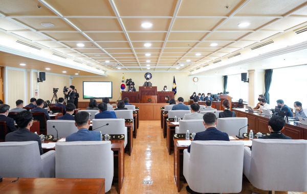 제239회 아산시의회 임시회 진행 장면/아산시의회 제공
