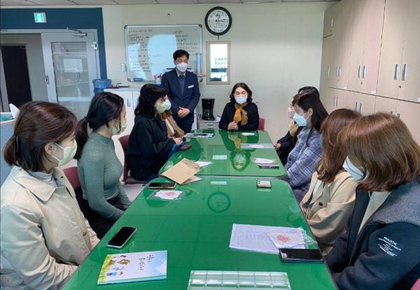 학교폭력을 예방하기 위해 현직 교사들이 창작동화집 집필