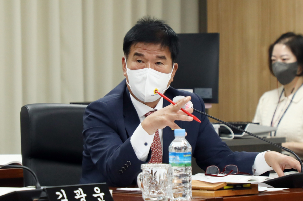 김동빈 부위원장