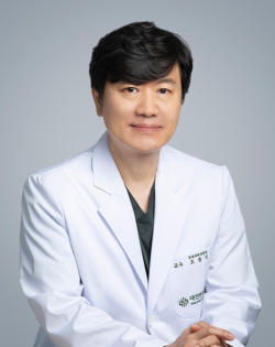 제2대 조충식 병원장