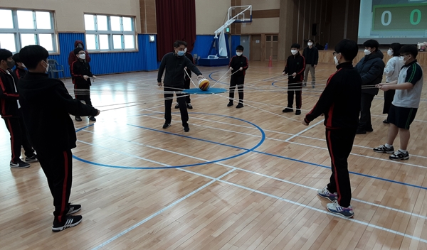 우아한(우송아름다운한마당)