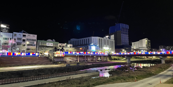 LED디스플레이 설치 완료한 사진