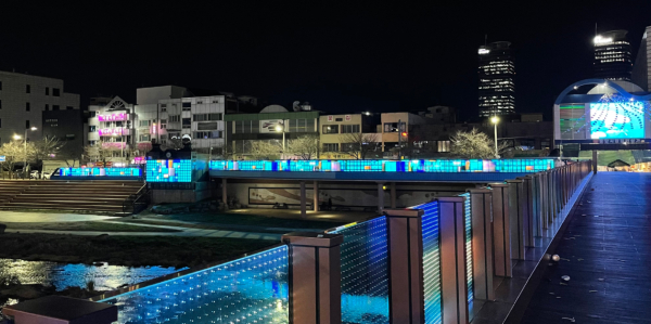 LED디스플레이 설치 완료한 사진