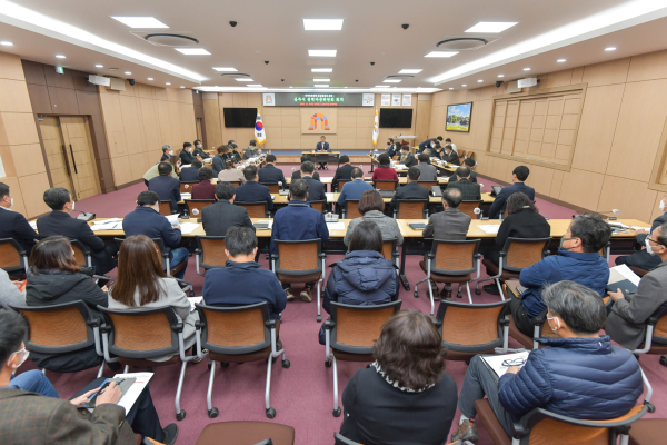 공주 정책자문위원회 공약실천계획 최종심의 개최 모습
