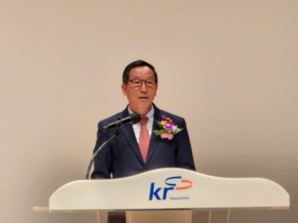 기념사 하는 이병호 한국농어촌공사 사장