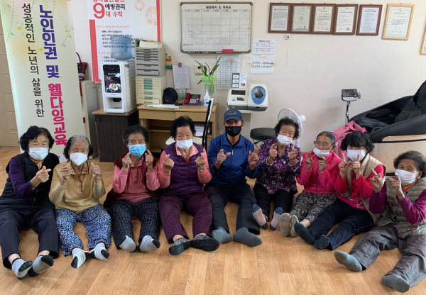 노인정책 수립 위한 ‘노인복지통계’ 보고서 발간 관련 자료사진