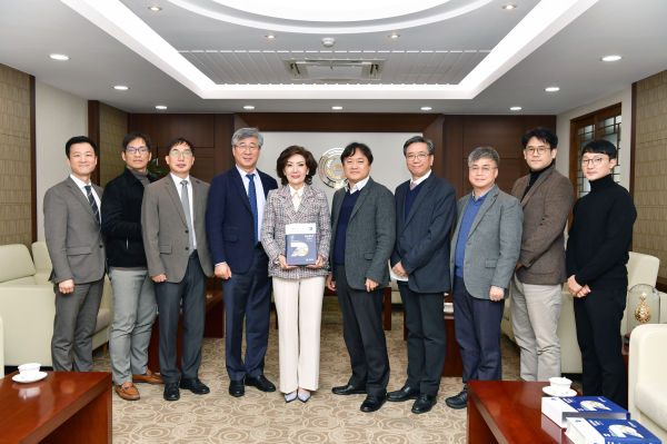 ‘충남대학교 70년사’ 발간