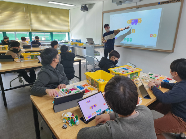 초등학교 4~6학년 학생 대상으로 ‘과학공작 레고·코딩 프로그램’ 운영