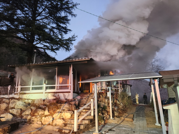 금산군 진산면 화목보일러 화재 모습