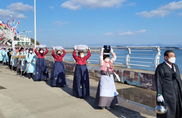 지난해 열린 황도 붕기풍어제 모습(2022. 2. 2.).