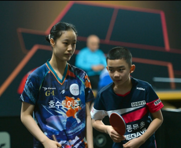 호수돈여중 최나현, 대전동문초 이승수 선수