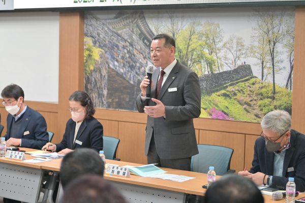 최원철 시장 읍면동 방문 사진(웅진동)