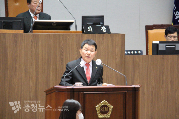 정광섭 의원(태안2·국민의힘)은 충남수산업의 지속가능한 미래를 위해 충남도립대학교 수산·해양 관련학과 신설이 필요하다고 주문했다/사진 권상재 기자