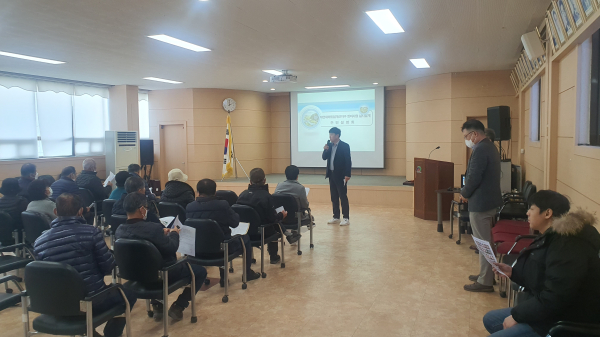 지난 15일 병천면 행정복지센터에서 ‘광기 자연재해위험개선지구 정비사업’에 대한 주민설명회 진행 모습