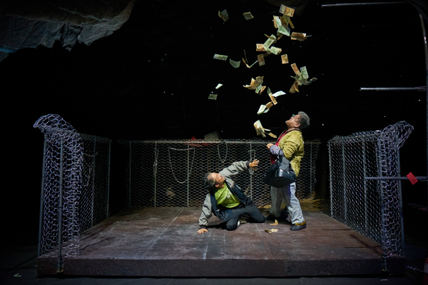 연극 투견 공연 모습