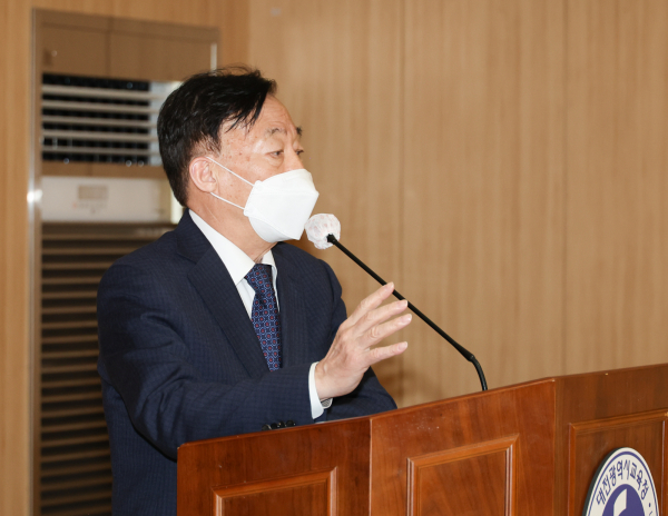 23일, 또래코칭 지원단 위촉과 또래코칭 이해와 학교 적용을 위한 역량강화 워크숍 진행 모습