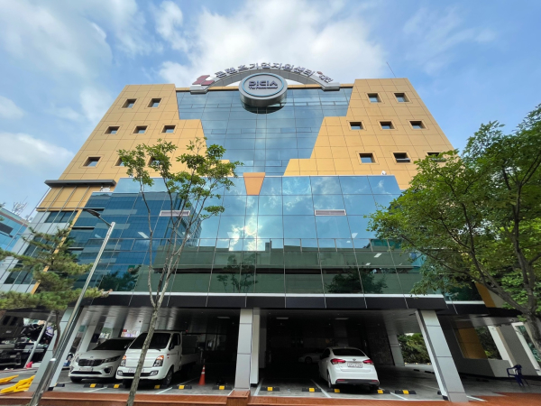 서구 만년동에 위치한 대전콘텐츠기업지원센터 건물전경