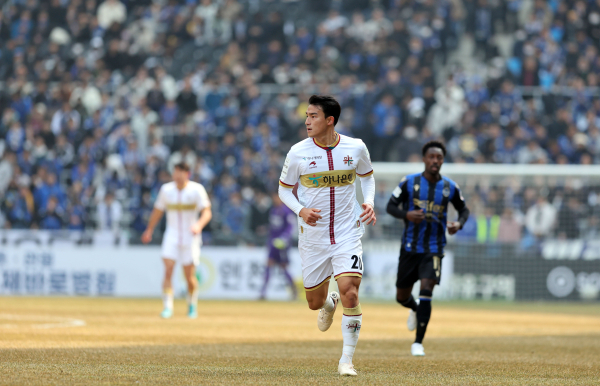 대전시티즌 조유민 선수 (인천전 경기모습)