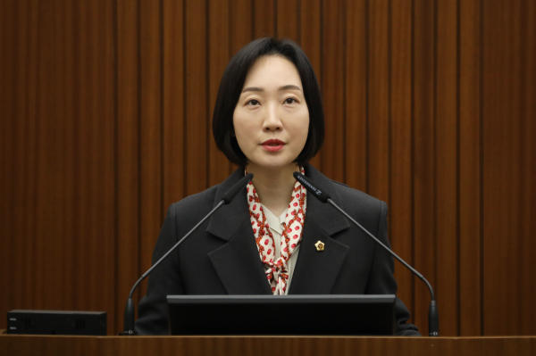 5분 발언하는 김효숙 세종시의회 의원