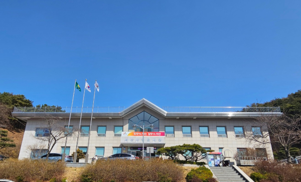 서산시립도서관