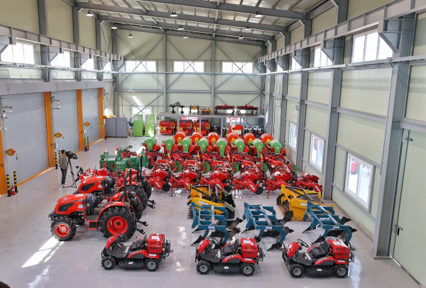 당진시 농기계 임대사업장 전경