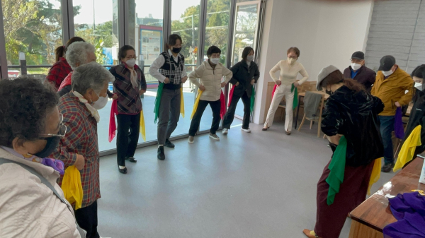 지난해 대덕구가 운영한 ‘뇌건강 테라피’ 치매예방 프로그램 모습.