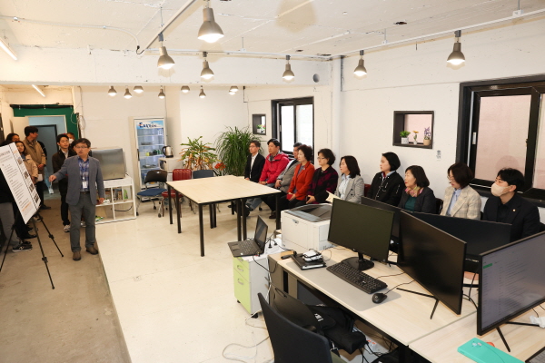 1일차 현장방문 사진 (원동 청년마을 조성 사업지)