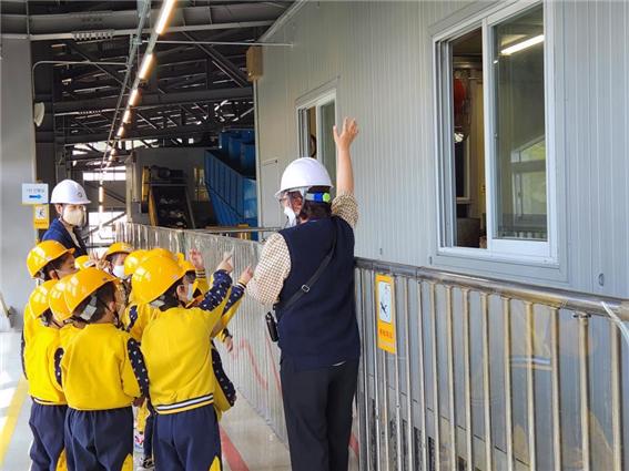 관내 어린이집 대상 환경교육 프로그램 실시 모습